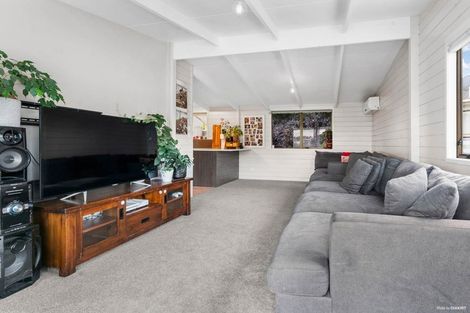 Photo of property in 17 Hoylake Place, Wattle Downs, Auckland, 2103