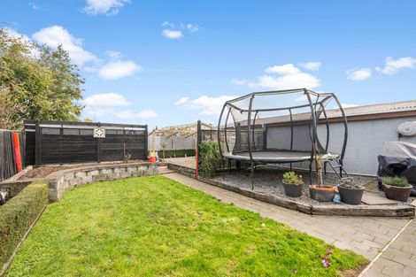 Photo of property in 41 Liverton Crescent, Bishopdale, Christchurch, 8053