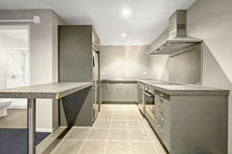 Photo of property in 2/35 Home Street, Mount Victoria, Wellington, 6011