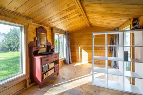 Photo of property in 12 Clifton Avenue, Carterton, 5713