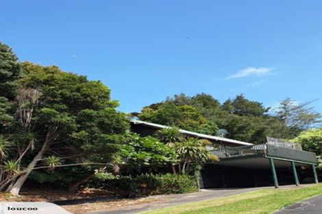 Photo of property in 17 West Glade Crescent, Birkenhead, Auckland, 0626