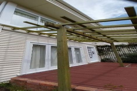 Photo of property in 16 Highbury Crescent, Highbury, Wellington, 6012