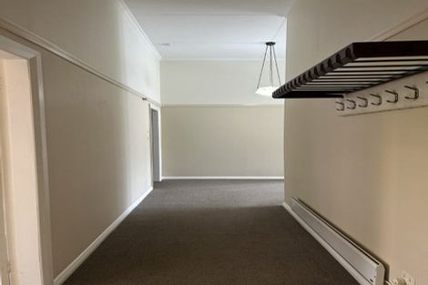 Photo of property in 36 The Parade, Island Bay, Wellington, 6023