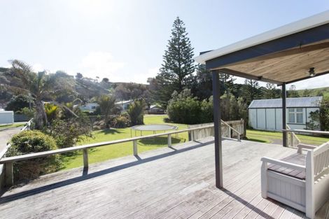 Photo of property in 22 Mowhanau Drive, Kai Iwi, Whanganui, 4574