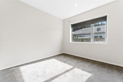 Photo of property in 6 Te Roera Place, Riverhead, 0820