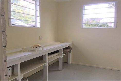 Photo of property in 34 Marlborough Street, Levin, 5510