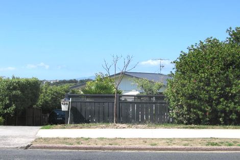 Photo of property in 126 Glamorgan Drive, Torbay, Auckland, 0630