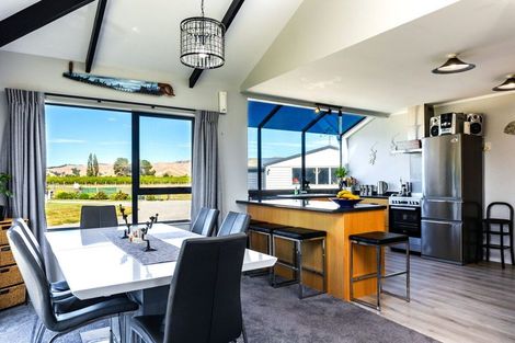 Photo of property in 445 Dillons Point Road, Dillons Point, Blenheim, 7273