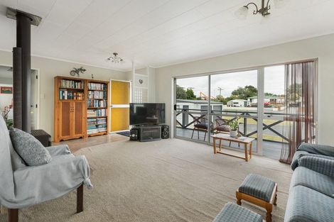 Photo of property in 3 Rimu Street, Kerepehi, Paeroa, 3671