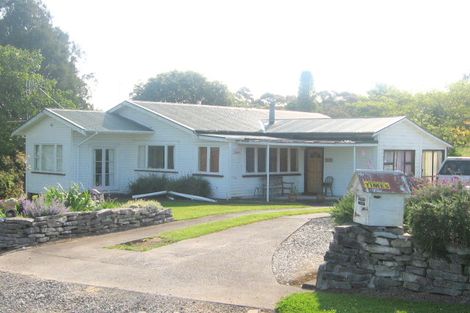 Photo of property in 10 View Terrace, Piopio, 3912