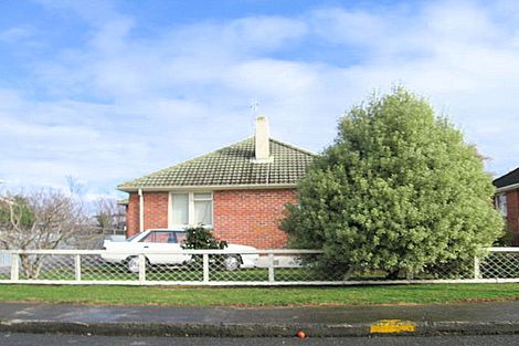 Photo of property in 807 Collinge Road, Mayfair, Hastings, 4122