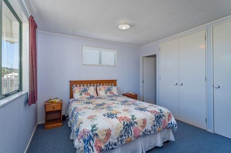 Photo of property in 11 Hawk Hill Crescent, Cooks Beach, Whitianga, 3591