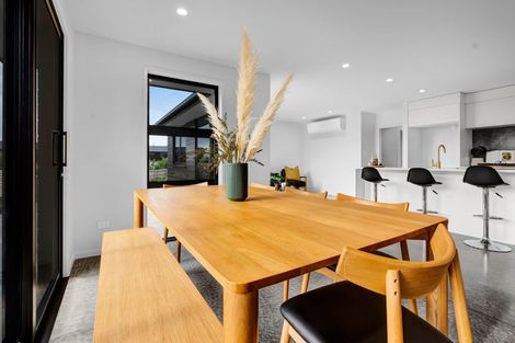 Photo of property in 9b James Drive, Bell Block, New Plymouth, 4312