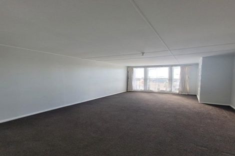 Photo of property in 29 Marine Parade, Bluff Hill, Napier, 4110