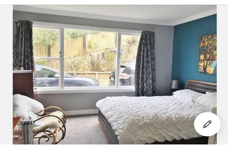 Photo of property in 17 Queen Street, Brighton, Dunedin, 9035