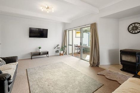 Photo of property in 40a Clare Street, Cambridge, 3434