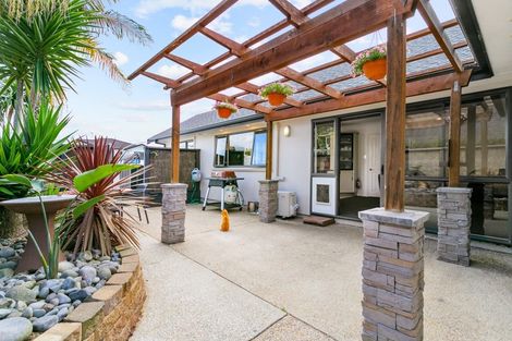 Photo of property in 7 Archer Rayner Place, Greenhithe, Auckland, 0632