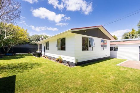 Photo of property in 94b Brois Street, Frankleigh Park, New Plymouth, 4310