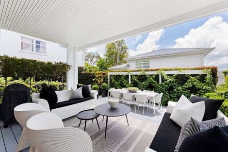 Photo of property in 39b Rutherford Terrace, Meadowbank, Auckland, 1072