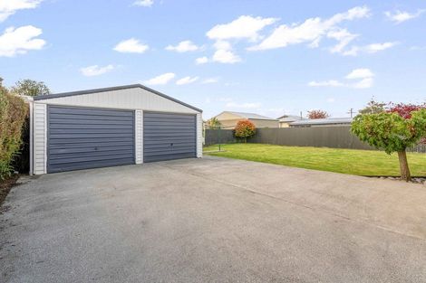 Photo of property in 27 Coutts Road, Gore, 9710