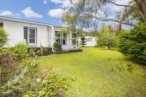 Photo of property in 20a Blue Mountains Road, Silverstream, Upper Hutt, 5019