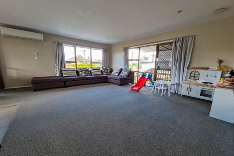 Photo of property in 1/542 Richardson Road, Mount Roskill, Auckland, 1041