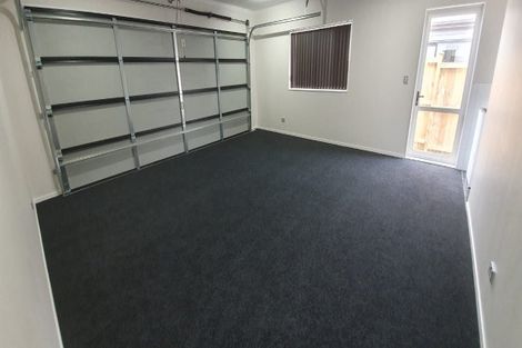 Photo of property in 28 Koroheke Road, Takanini, 2110