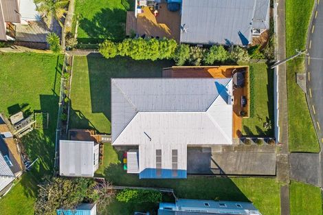 Photo of property in 45 Puriri Street, Helensville, 0800