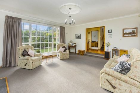 Photo of property in 3 Sunbrae Drive, Silverstream, Upper Hutt, 5019