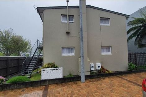 Photo of property in 1/33 Queen Street, Upper Hutt Central, Upper Hutt, 5018