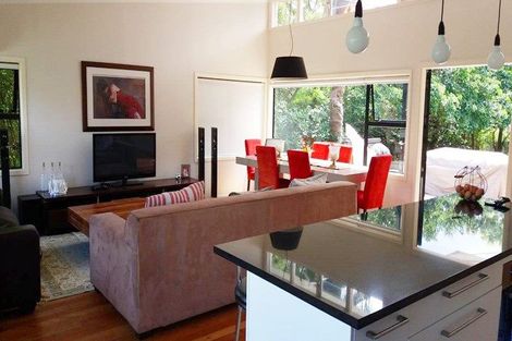 Photo of property in 21 Wharf Road, Albany, Auckland, 0632