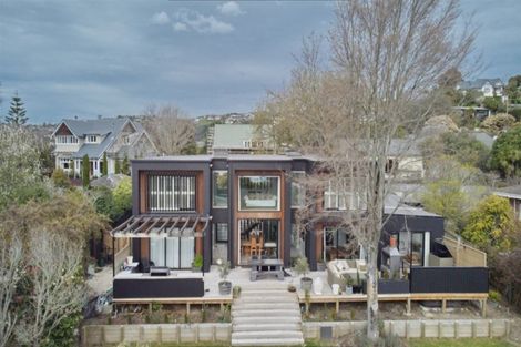 Photo of property in 14a Dyers Pass Road, Cashmere, Christchurch, 8022