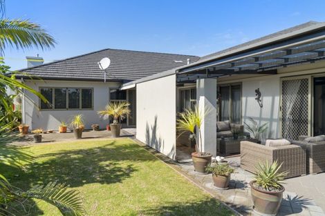 Photo of property in 42 Sovereign Drive, Papamoa Beach, Papamoa, 3118