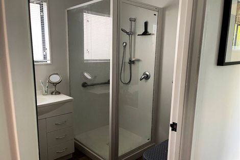 Photo of property in 27 Raumati Crescent, Onerahi, Whangarei, 0110