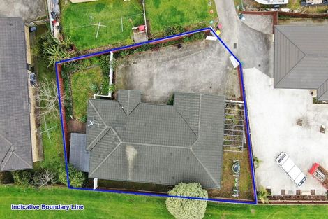 Photo of property in 17 Glenveagh Park Drive, Weymouth, Auckland, 2103