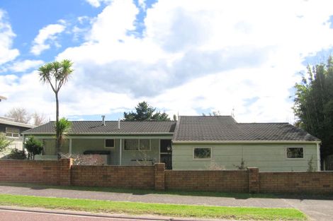 Photo of property in 18 Mount Avenue, Pauanui, Hikuai, 3579