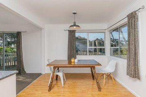 Photo of property in 9 Blacks Road, Greenhithe, Auckland, 0632