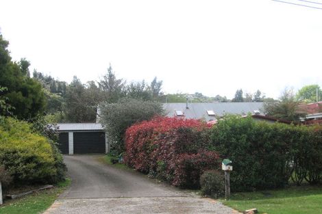 Photo of property in 8 Benn Road, Lake Okareka, Rotorua, 3076
