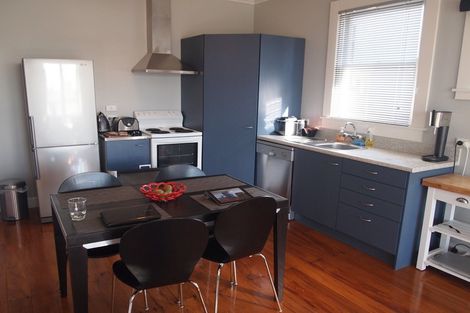 Photo of property in 140 Titirangi Road, New Lynn, Auckland, 0600