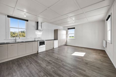 Photo of property in 39 Auroa Road, Otakeho, Hawera, 4678