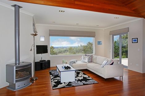 Photo of property in 597 Redoubt Road, Flat Bush, Auckland, 2019