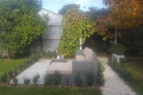 Photo of property in 15 Mirfield Place, Russley, Christchurch, 8042