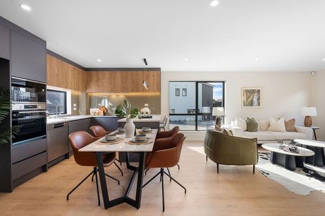 Photo of property in 7/32 Beulah Avenue, Rothesay Bay, Auckland, 0630