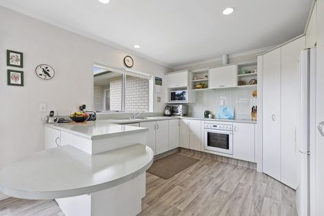 Photo of property in 4 Golden Heights, Hairini, Tauranga, 3112