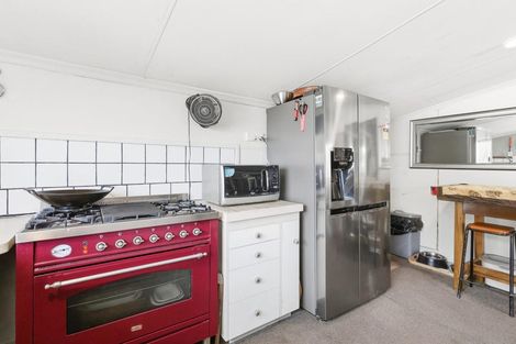 Photo of property in 715 Bluff Highway, Clifton, Invercargill, 9877