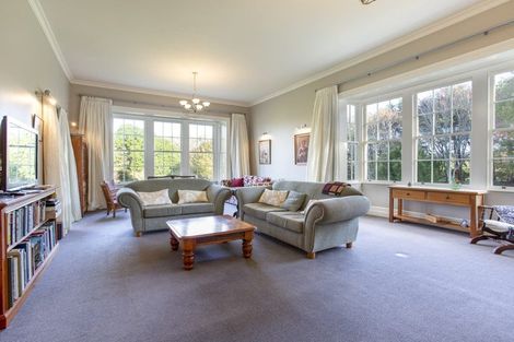 Photo of property in 26 Crosland Road, South Head, Helensville, 0874