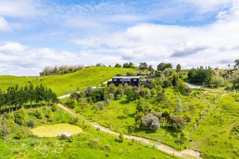 Photo of property in 227 Porter Road, Paparoa, 0571