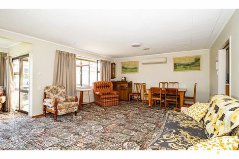 Photo of property in 35 Innes Street, Waimate, 7924