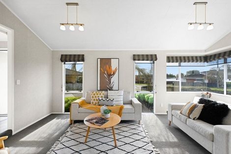 Photo of property in 67 Sandwich Road, St Andrews, Hamilton, 3200