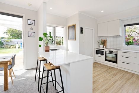 Photo of property in 129 Joseph Street, Waverley, Invercargill, 9810